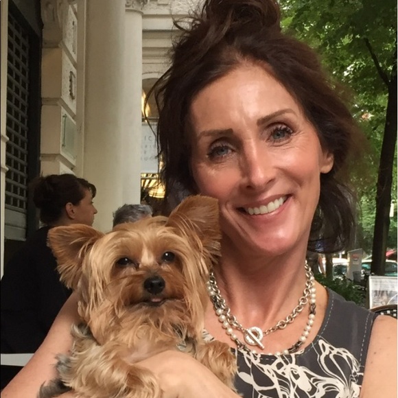 Meet your Posher, Kristine - Picture 2 of 8